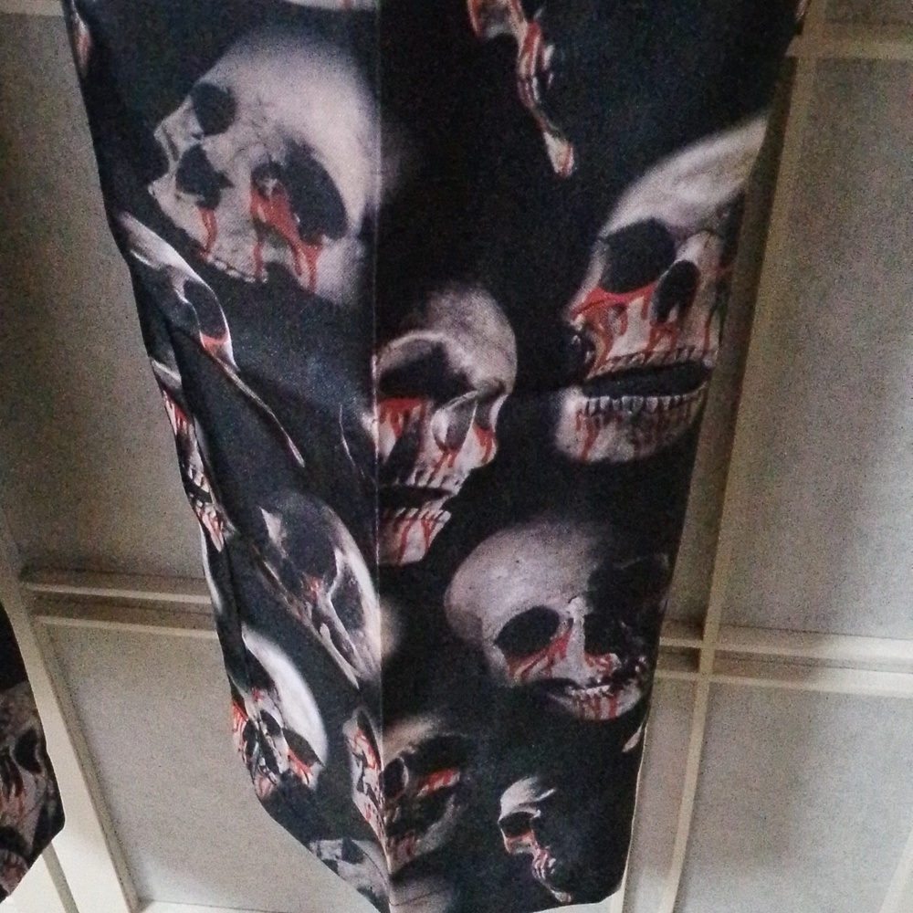 Suitmeister Men's Skull And Blood Dress Pants View 4